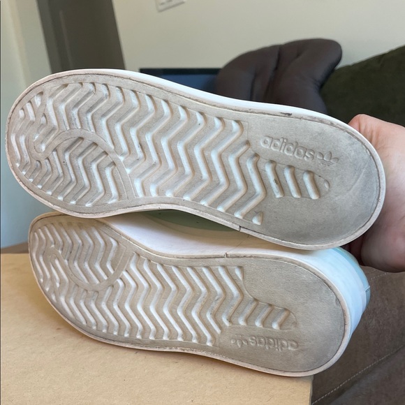 Adidas Stan Smith Mint Green Sneakers - Picture 4 of 4